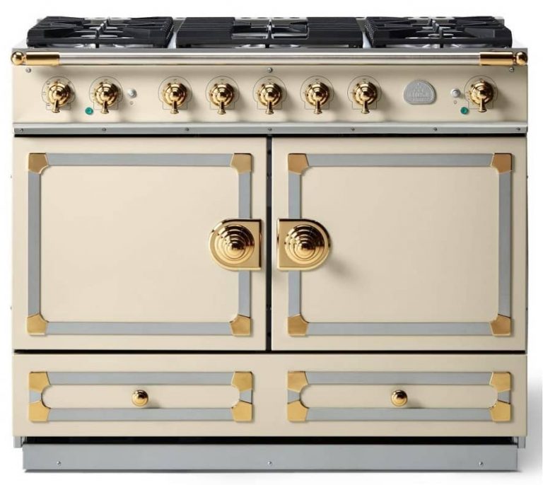 La Cornue CORNUFÉ 110 Range Castle Kitchens